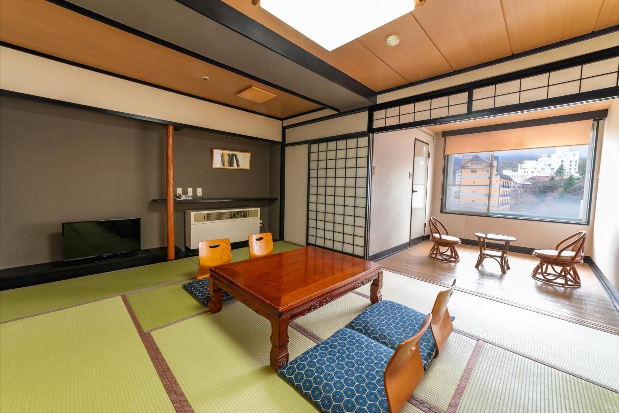 Daitokan Hotel Kusatsu  Bagian luar foto