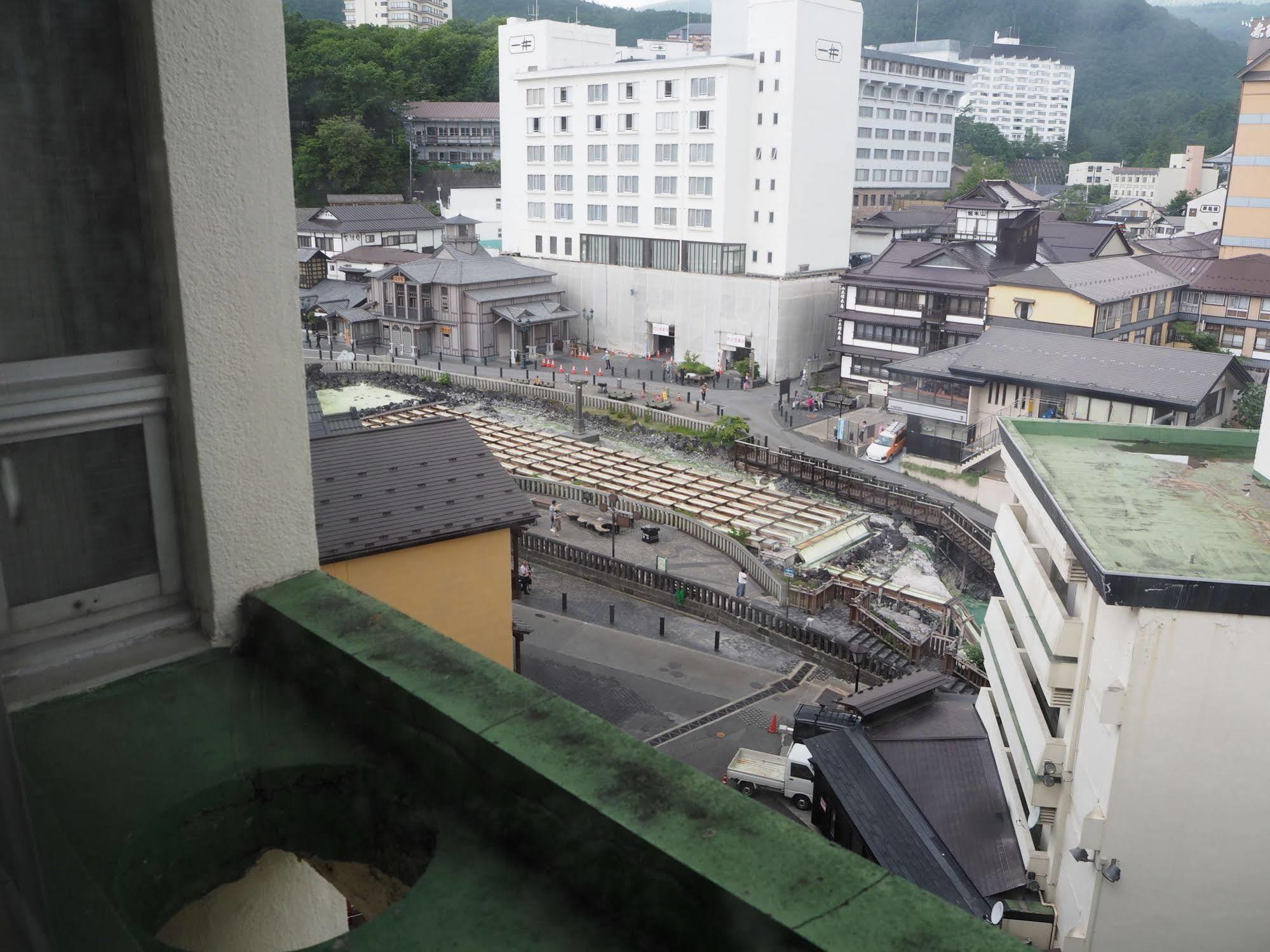 Daitokan Hotel Kusatsu  Bagian luar foto