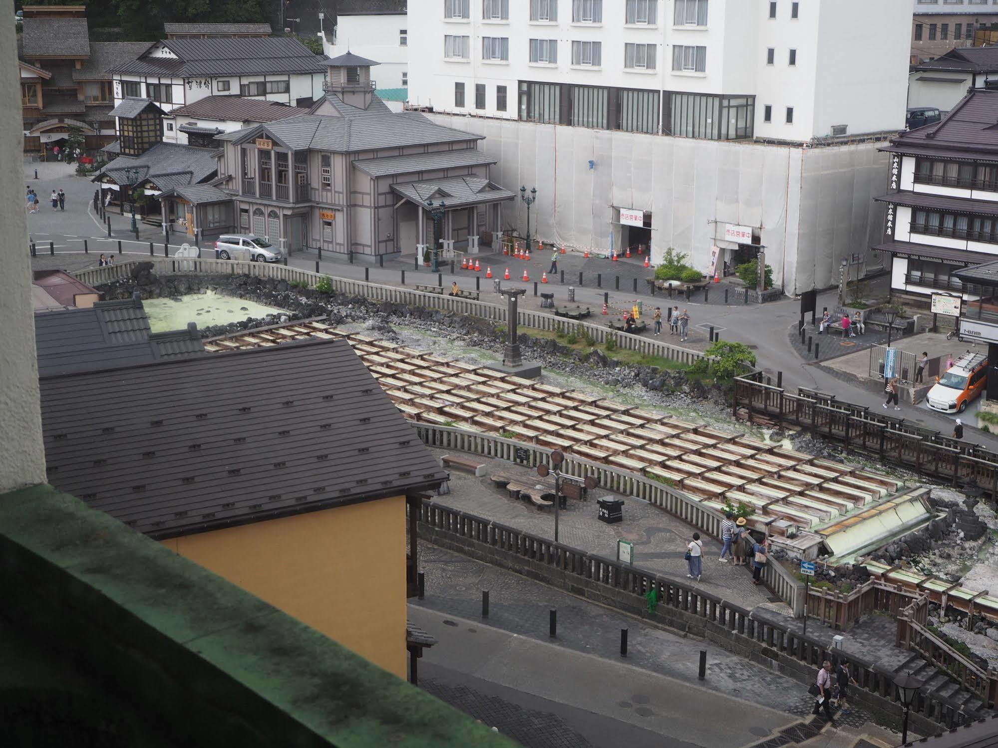 Daitokan Hotel Kusatsu  Bagian luar foto